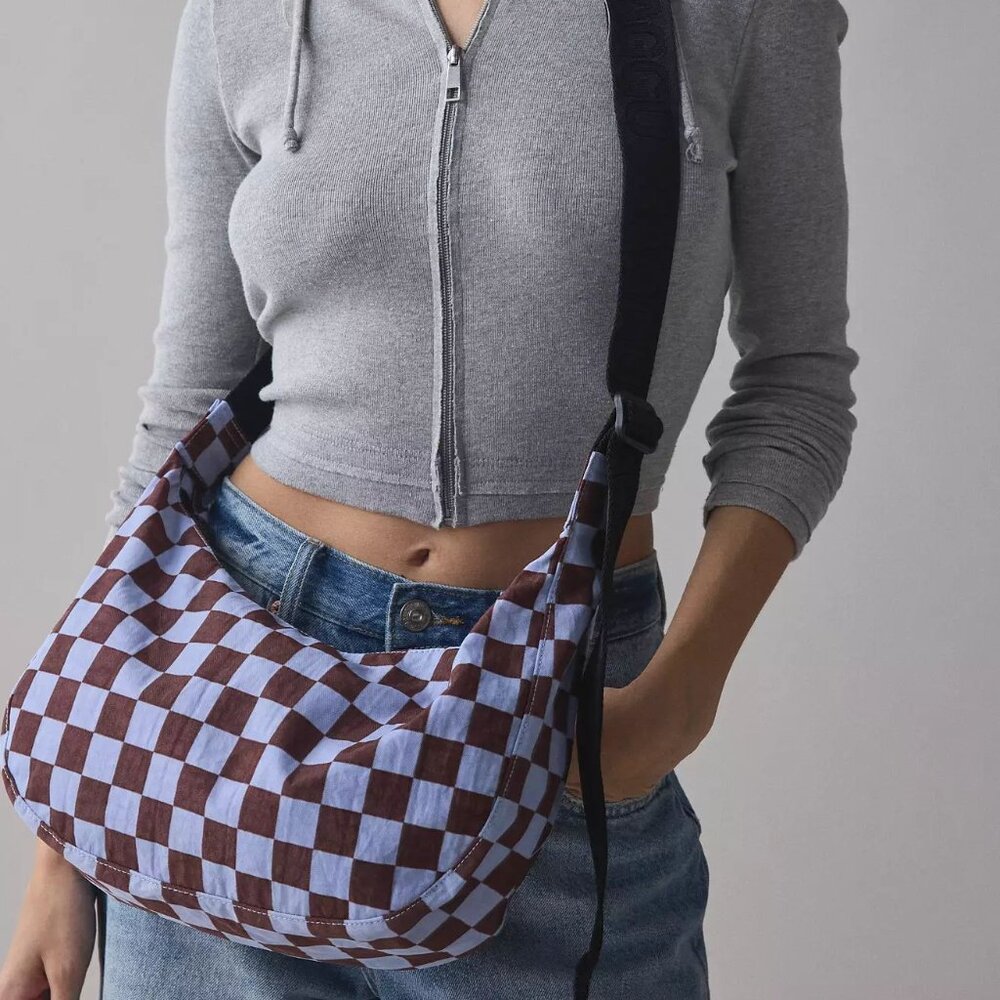 NWT Baggu Medium Crescent Bag - Brown Blue Check - Picture 4 of 8